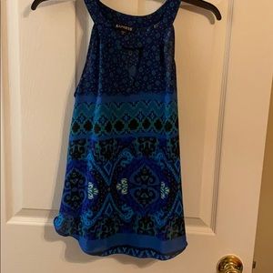 Express pullover tank